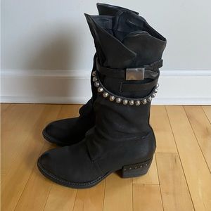 A.S. 98 black leather boot